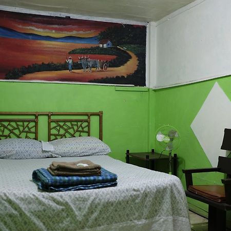 Hostal Del Este Santa Fe ซานโฮเซ ภายนอก รูปภาพ