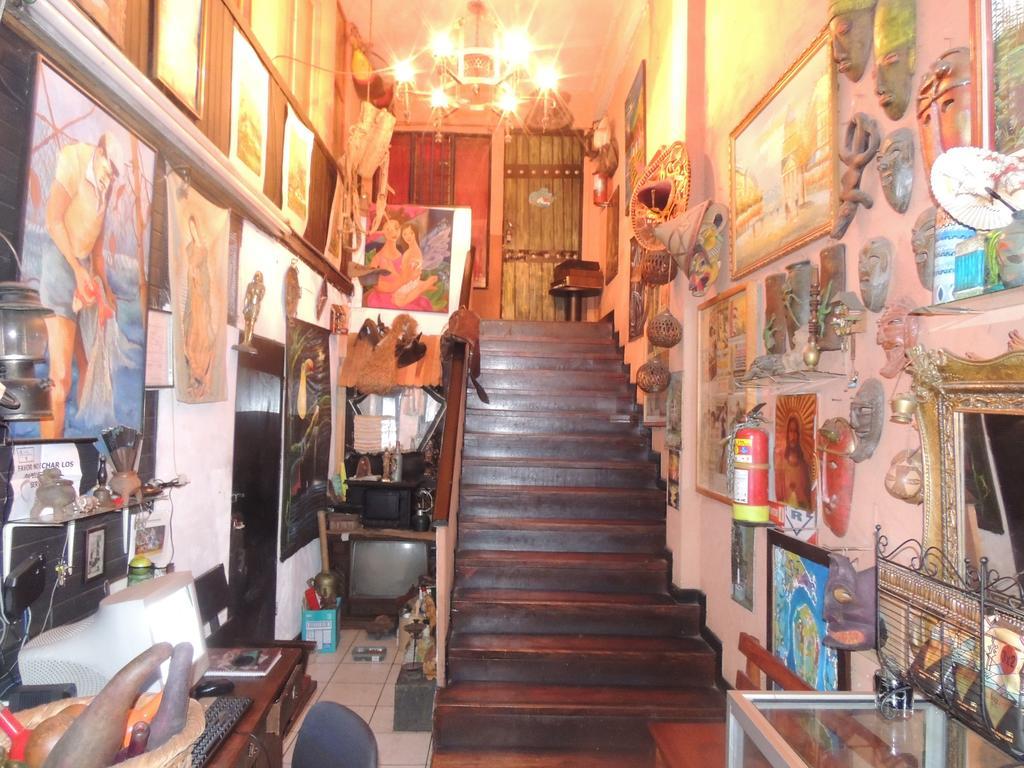 Hostal Del Este Santa Fe ซานโฮเซ ภายนอก รูปภาพ