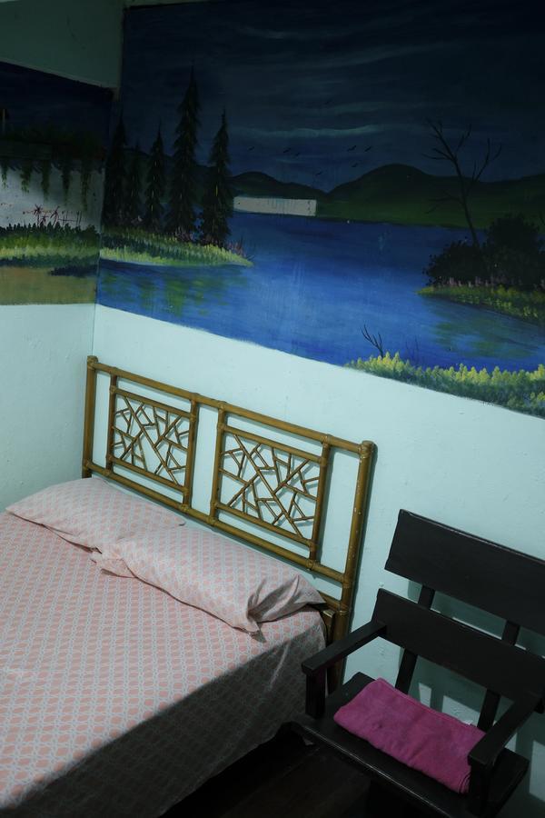 Hostal Del Este Santa Fe ซานโฮเซ ภายนอก รูปภาพ