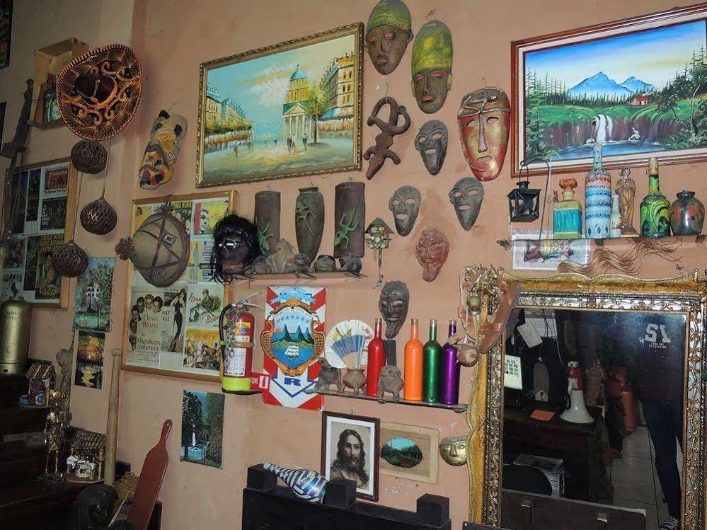 Hostal Del Este Santa Fe ซานโฮเซ ภายนอก รูปภาพ